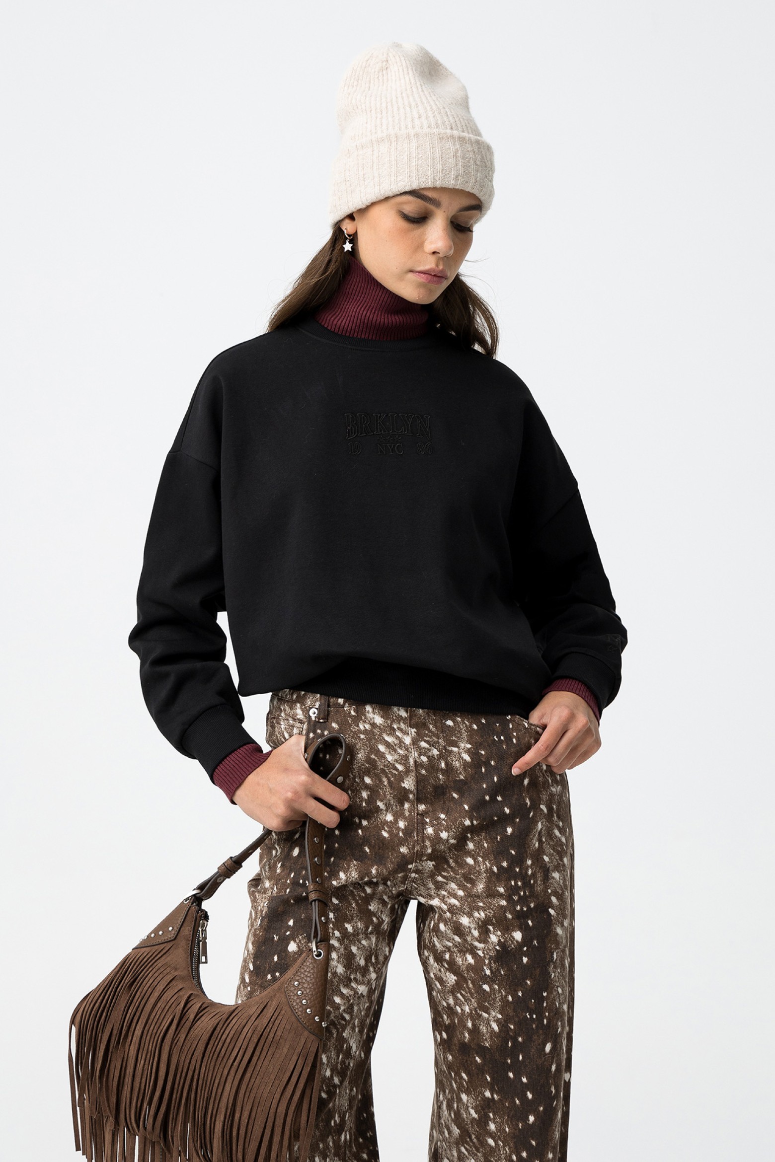 Black Oversize Sweatshirt