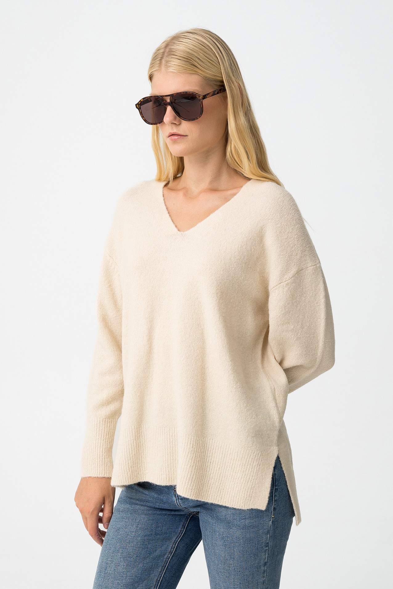 Camisola Relaxed com Decote V