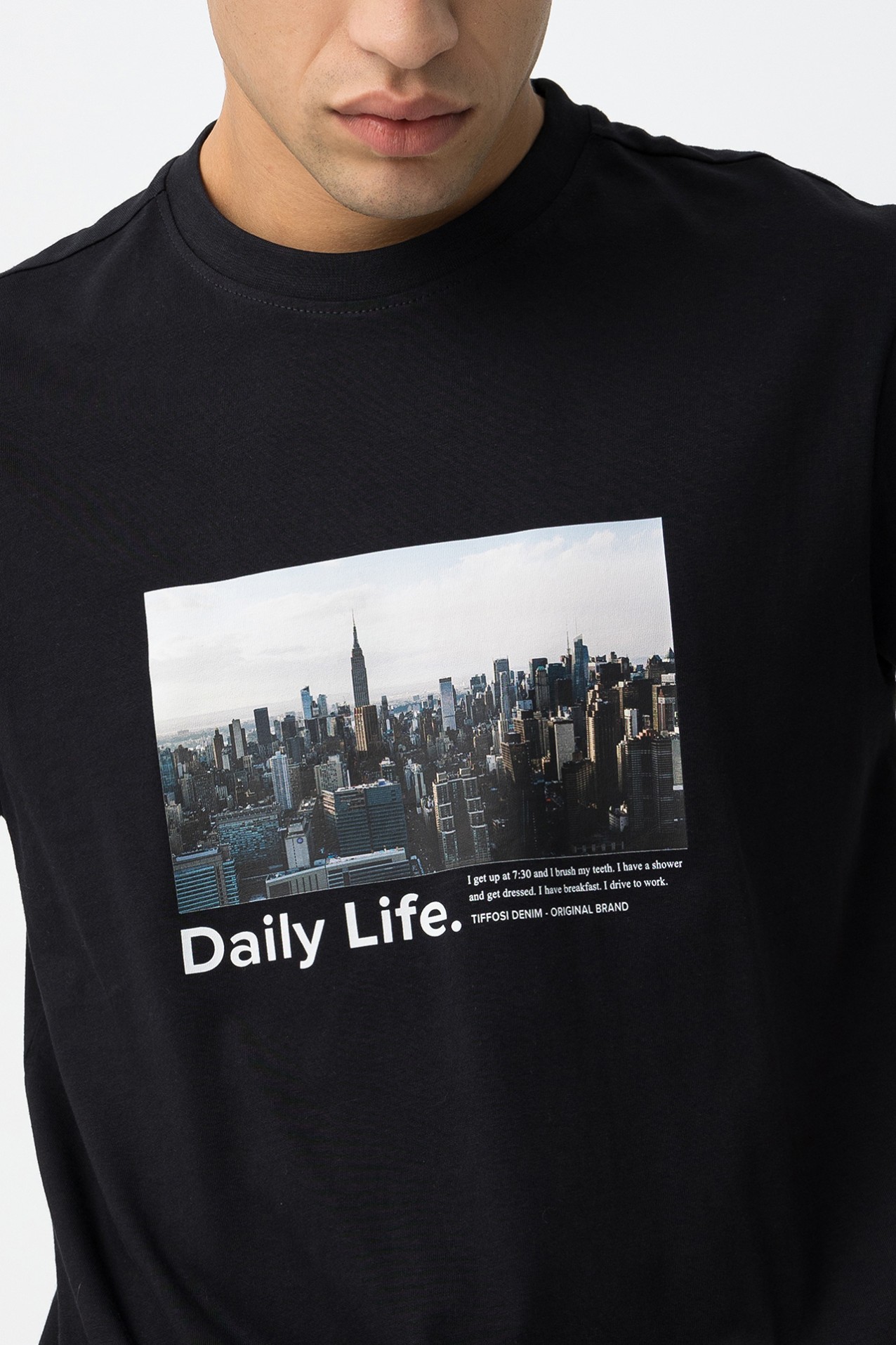 T-shirt com Fotografia Estampada