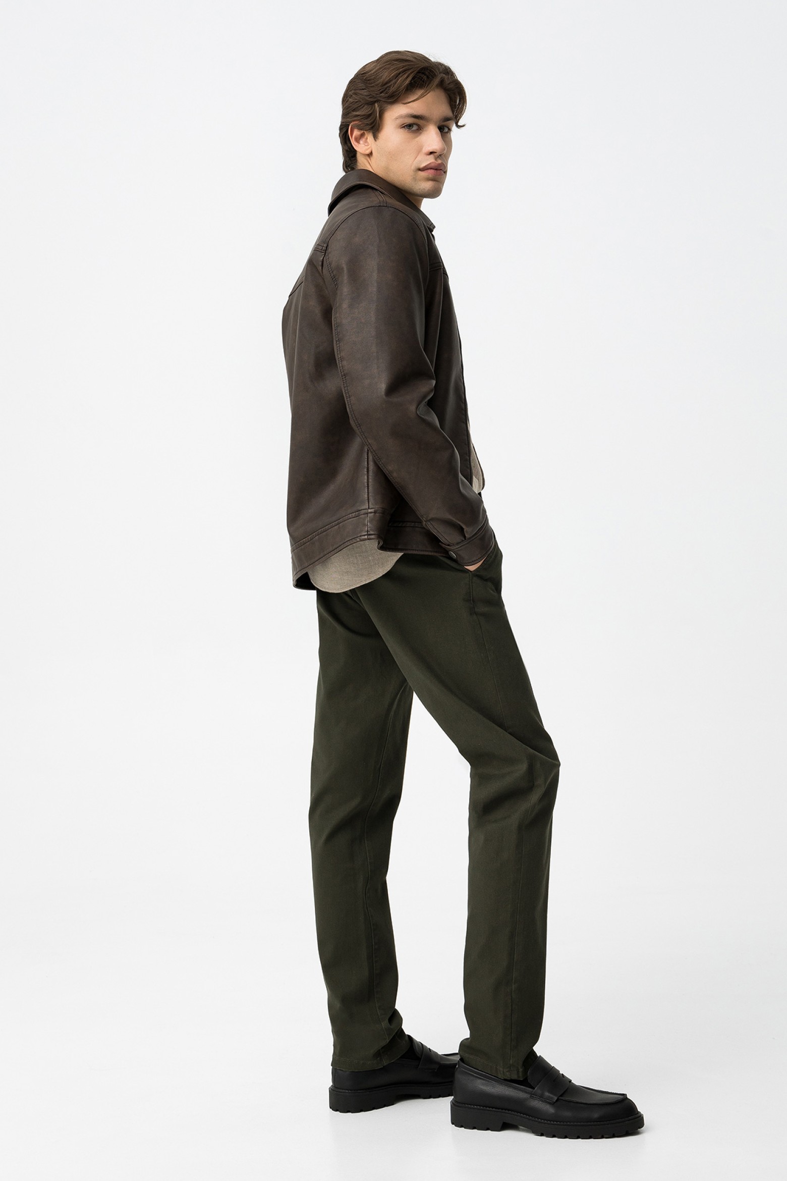 Chino Pants Slim Fit