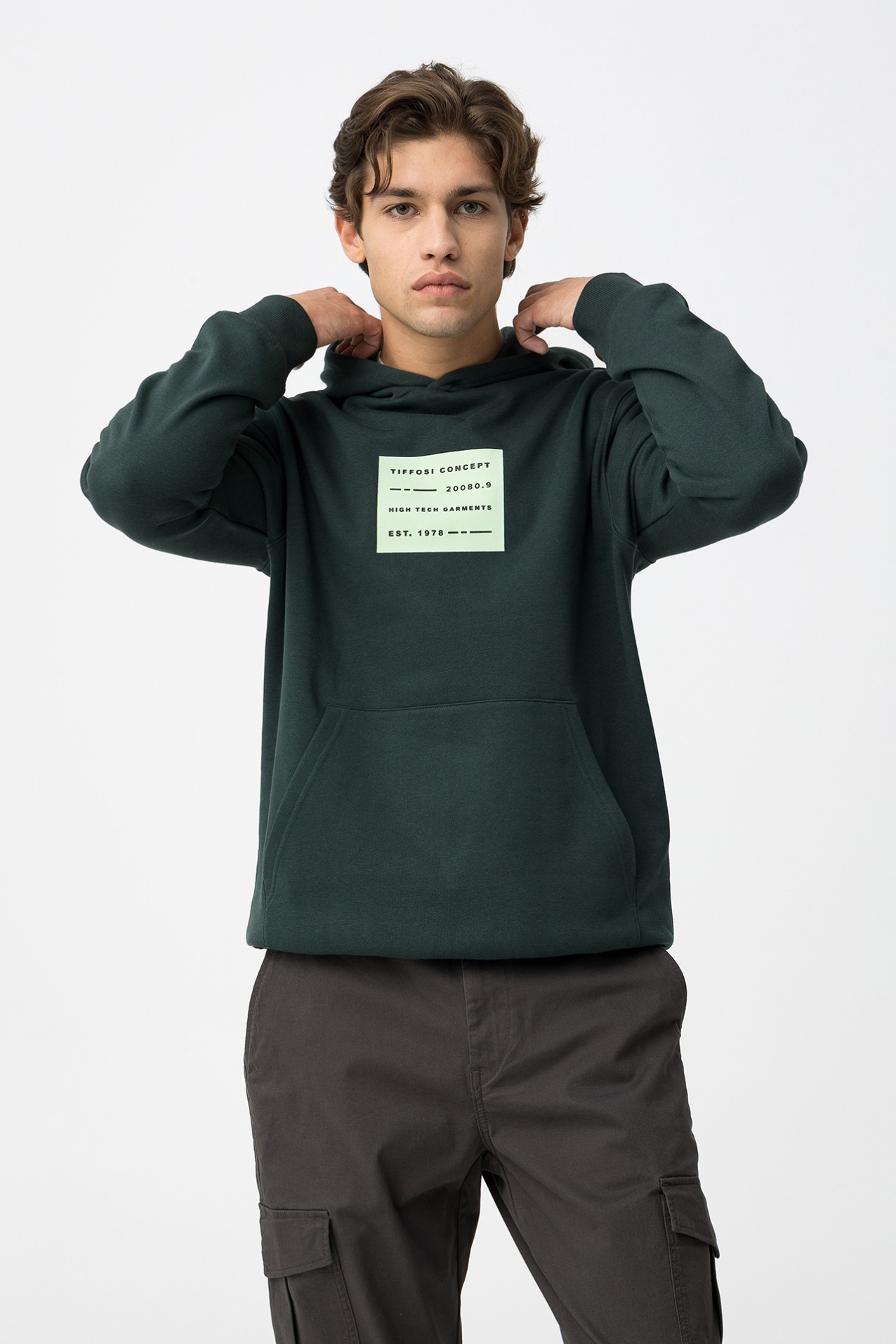 Hoodie Estampado com Relevo