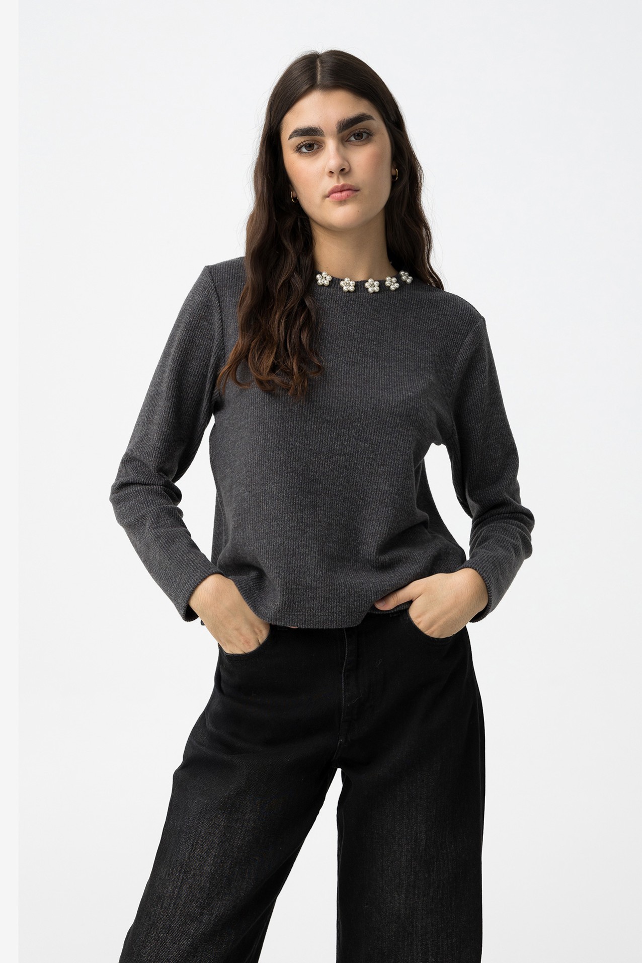 Knit Sweater with Appliqus