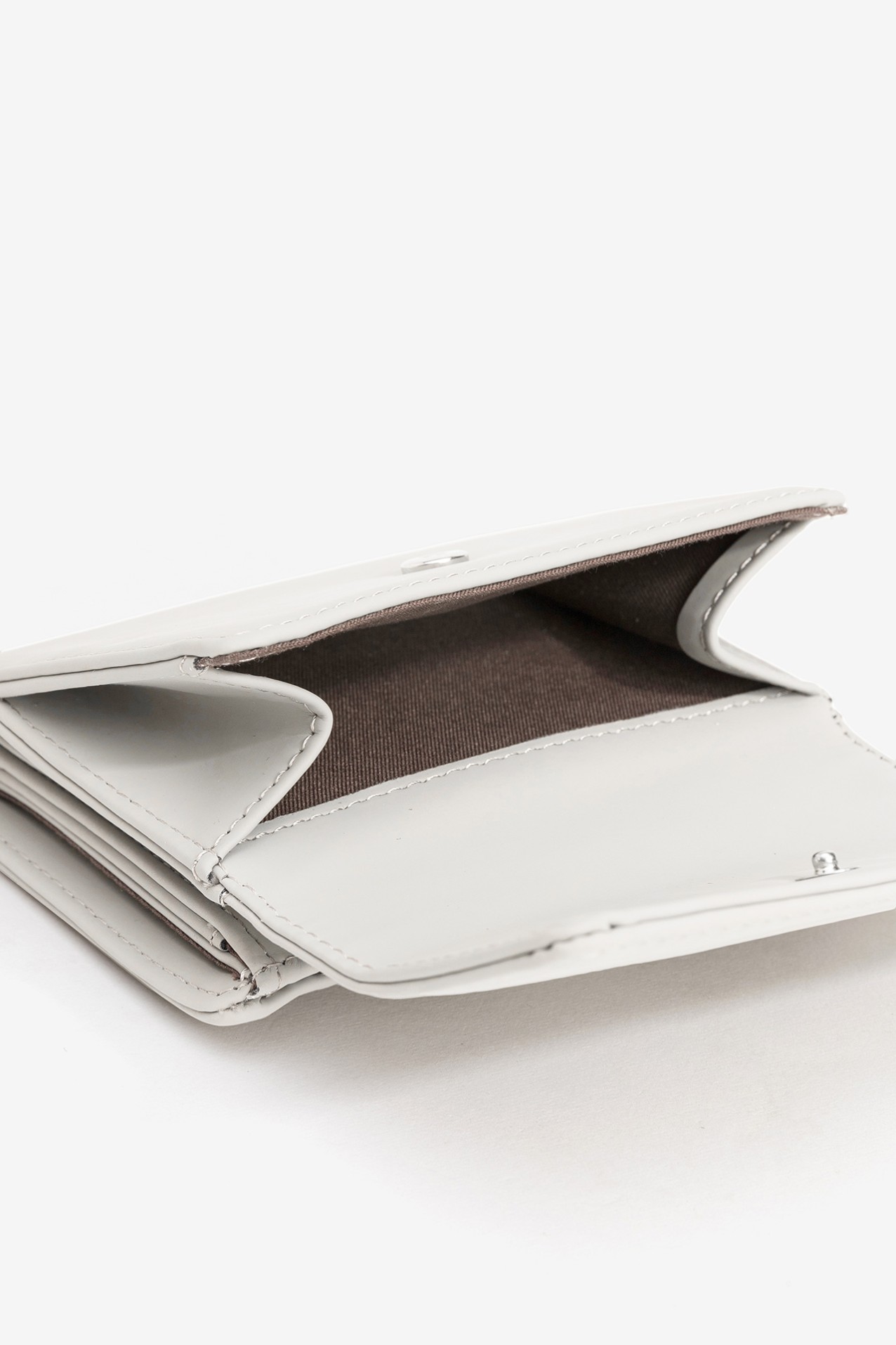 Elegant Off-White Wallet