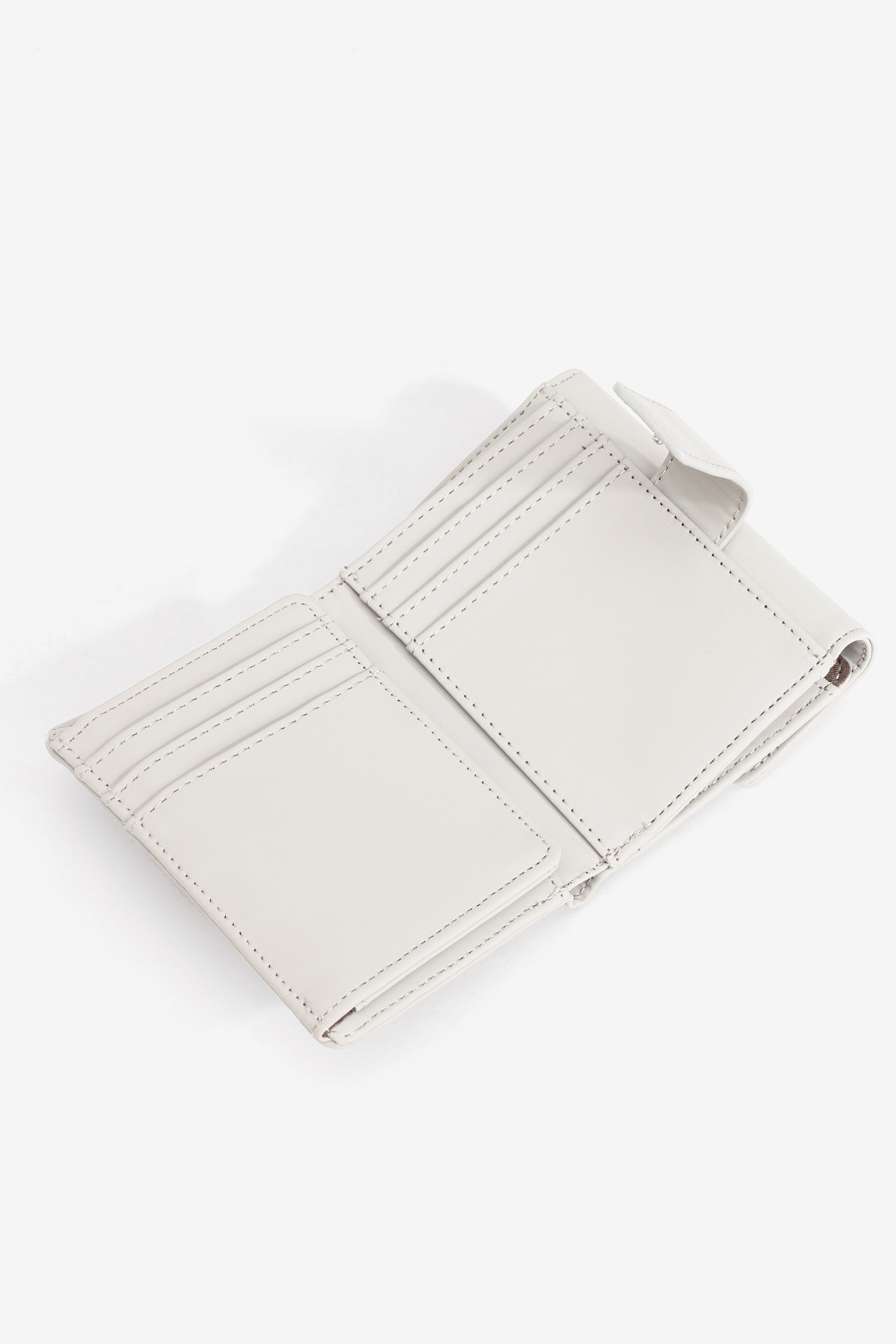 Elegant Off-White Wallet