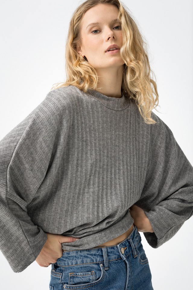 Gray Ribbed Long Sleeve Tee
