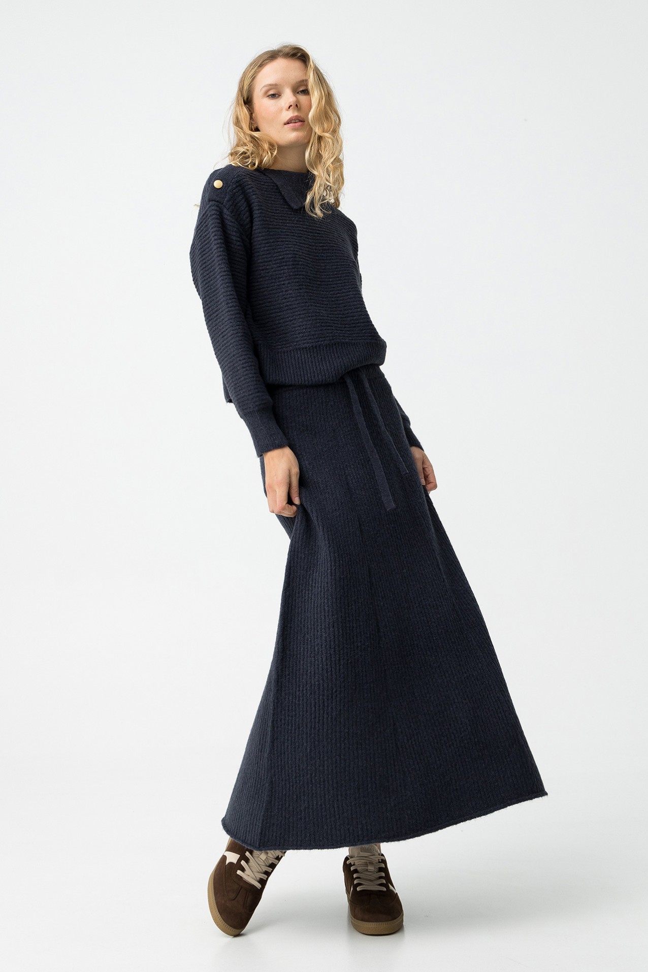 Navy Ribbed Midi Skirt