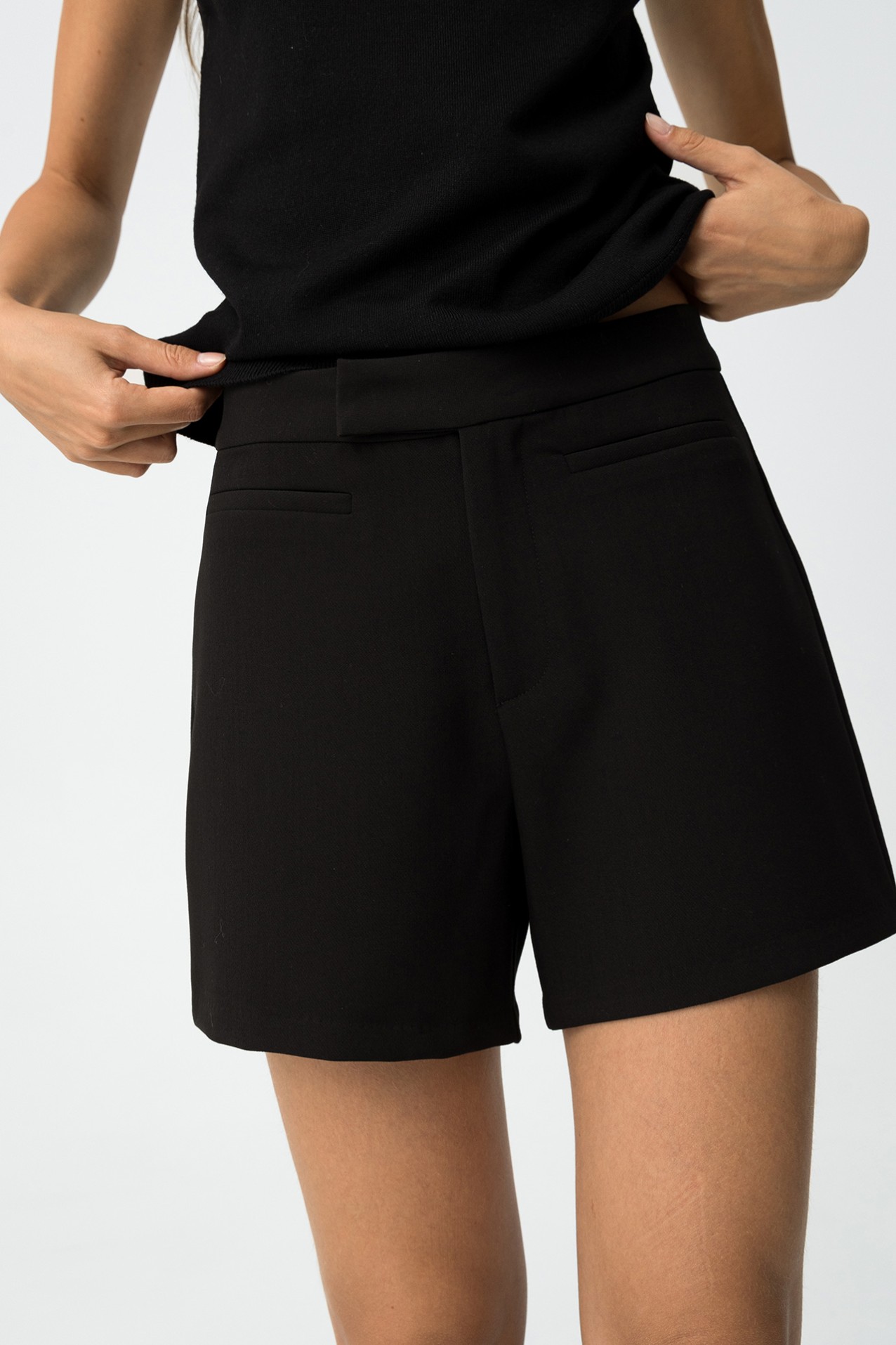 Shorts Slim De Punto