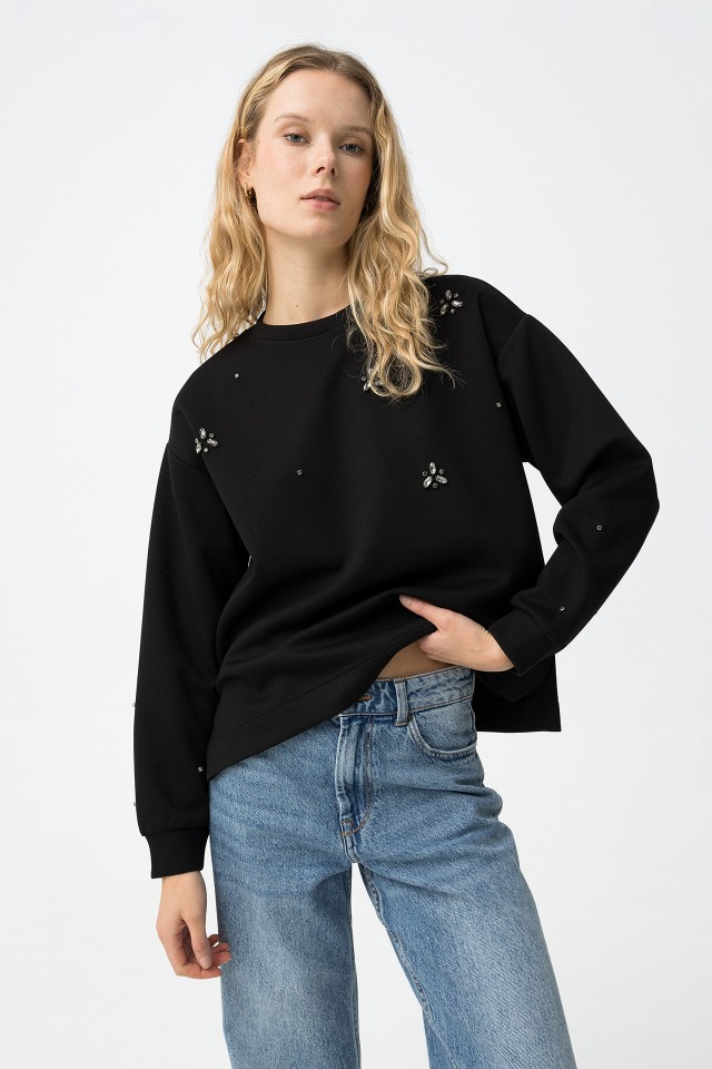 Black Embellished Sweatshirt