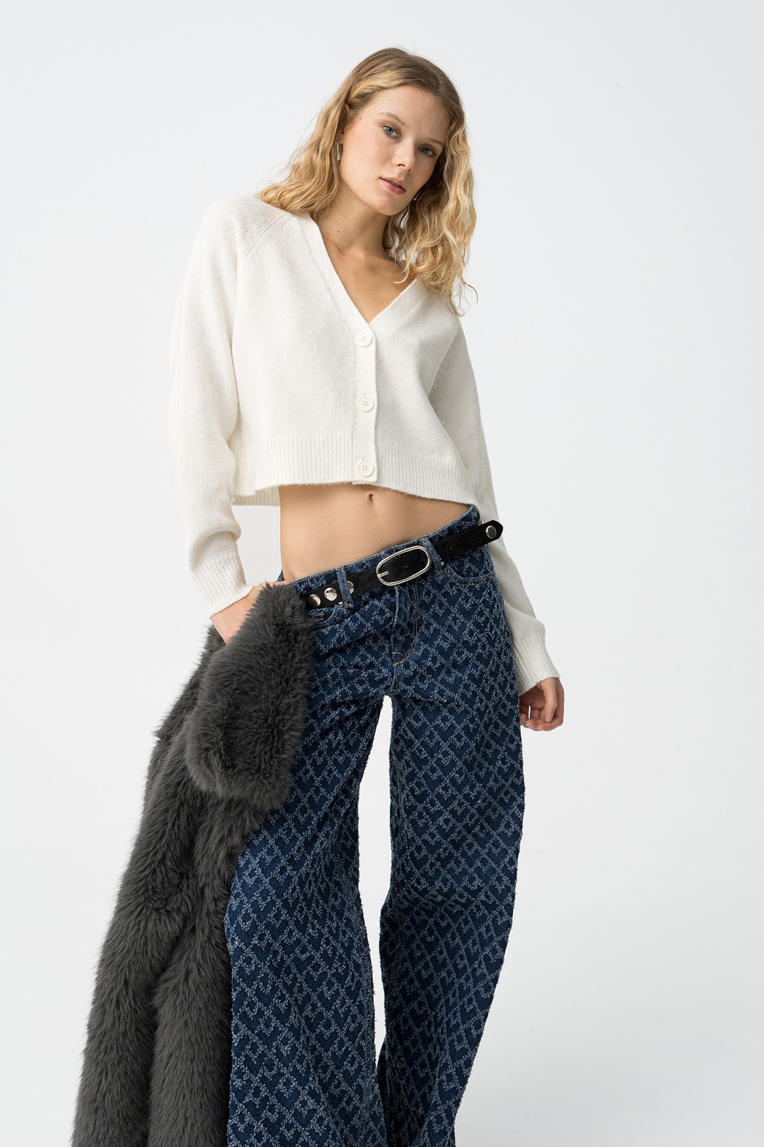 Beige Cropped Cardigan