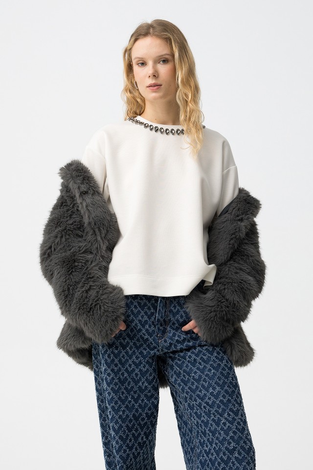 Sweatshirt com Detalhe Brilhante Sweatshirt com Detalhe Brilhante