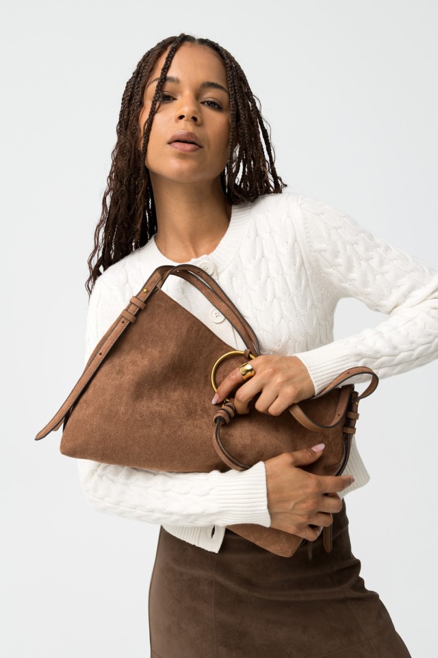 Bolso De Hombro Con Colgante