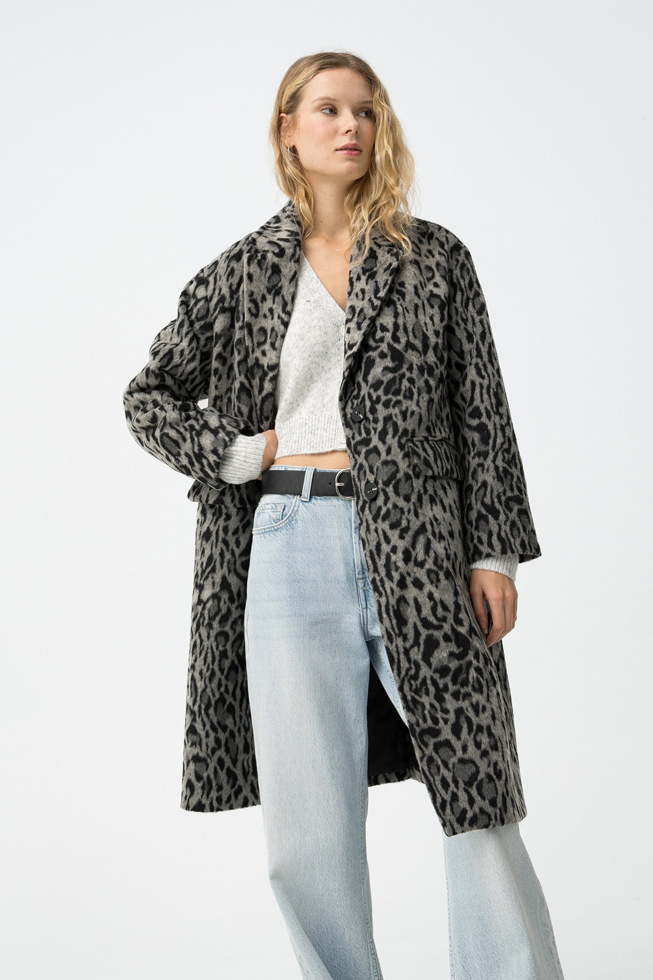 Casaco comprido estampado leopardo