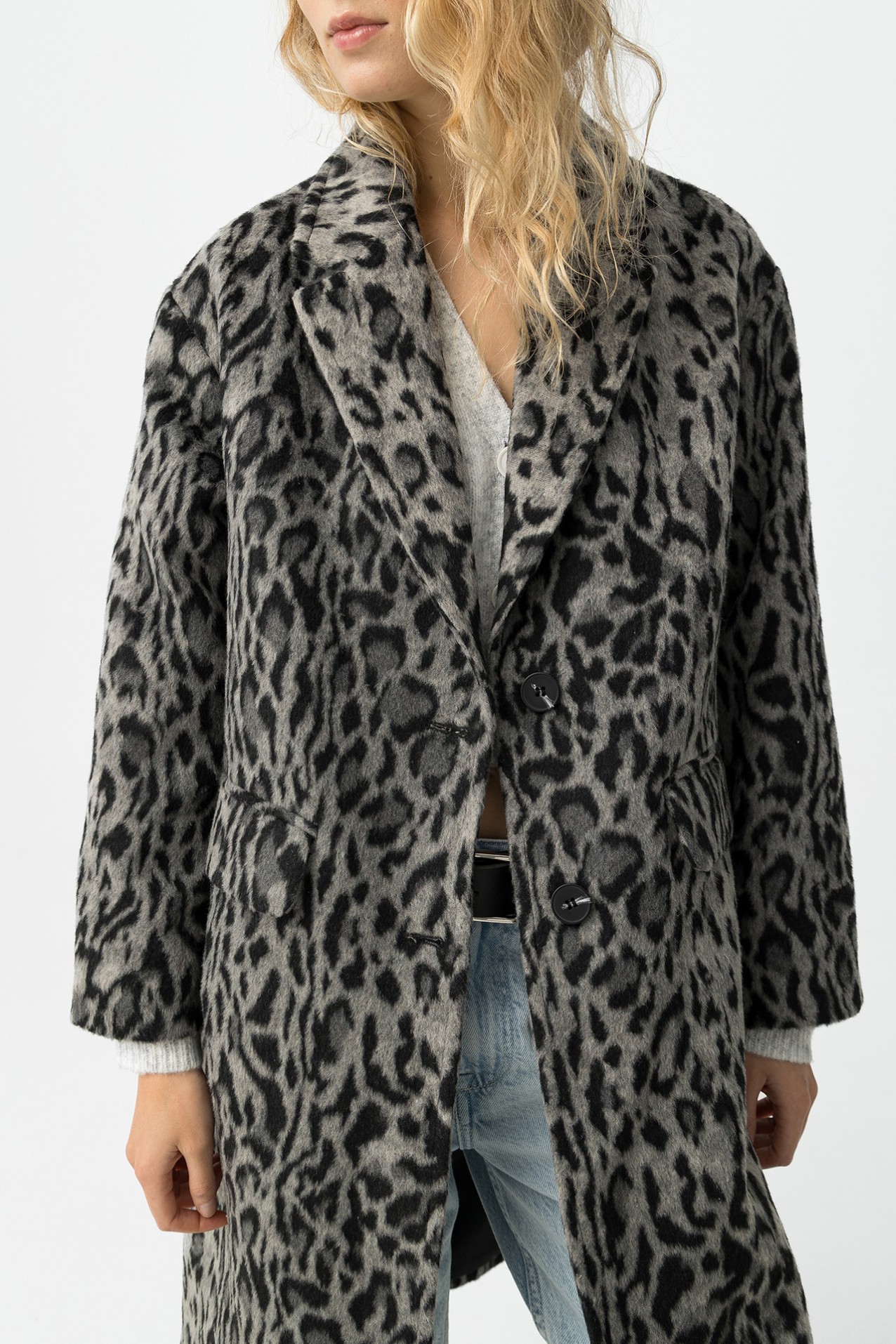 Casaco comprido estampado leopardo