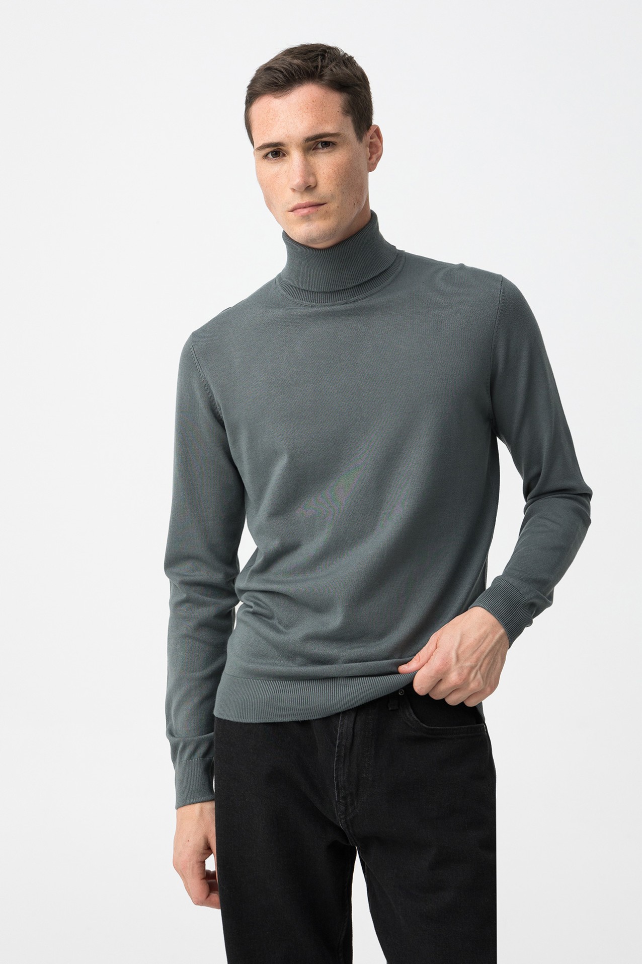 Green Slim Knit Sweater