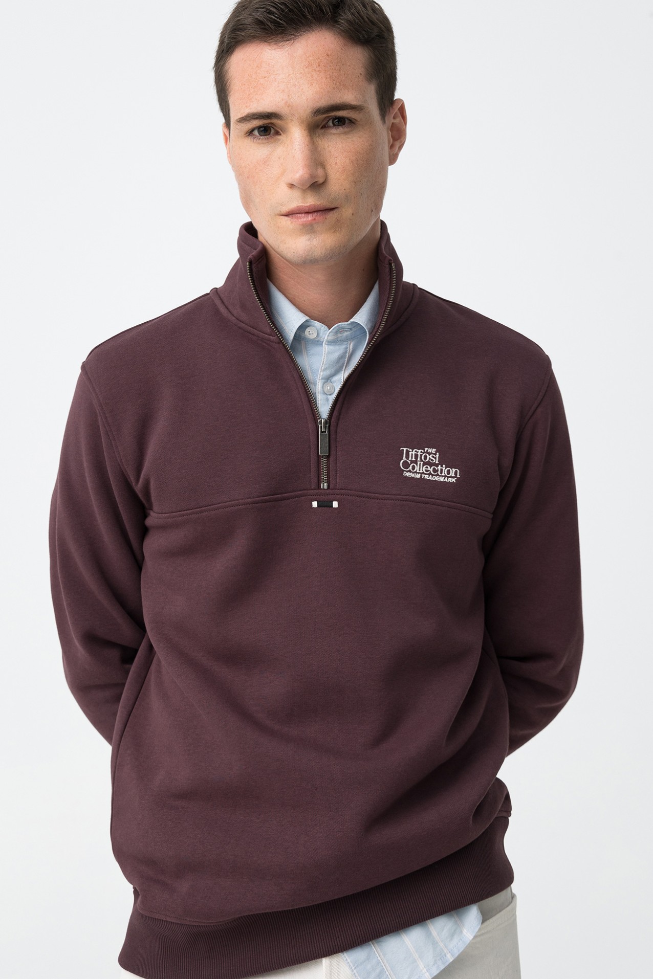 Sweatshirt Castanho Regular