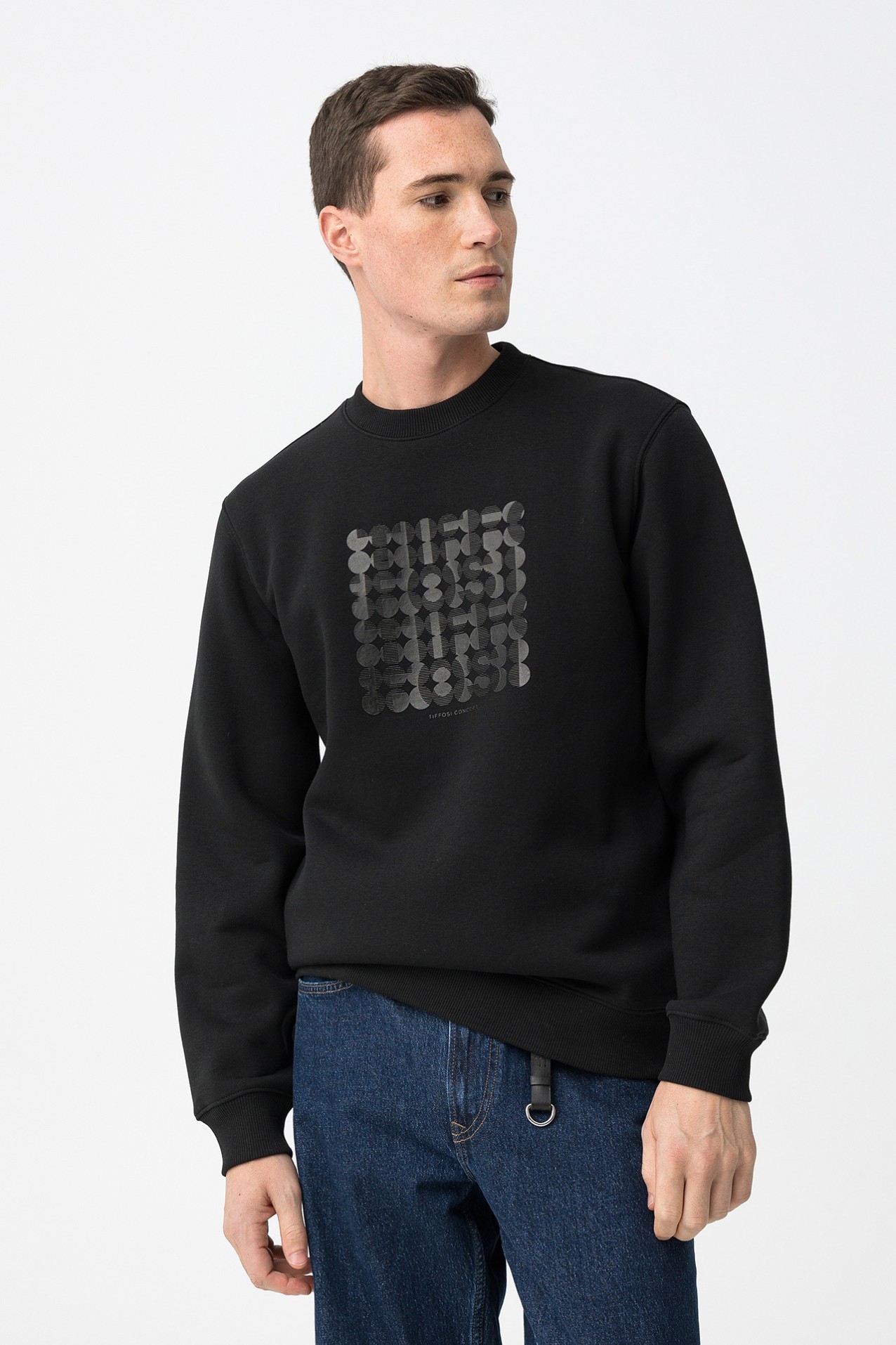 Sweatshirt Preta Manga Comprida