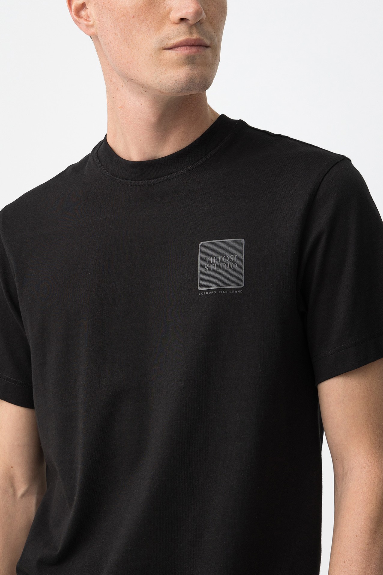 T-shirt Preta Manga Curta