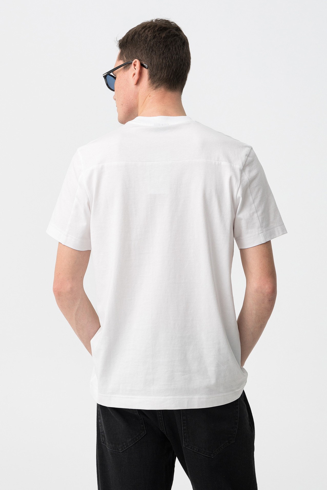 Camiseta Blanca Manga Corta