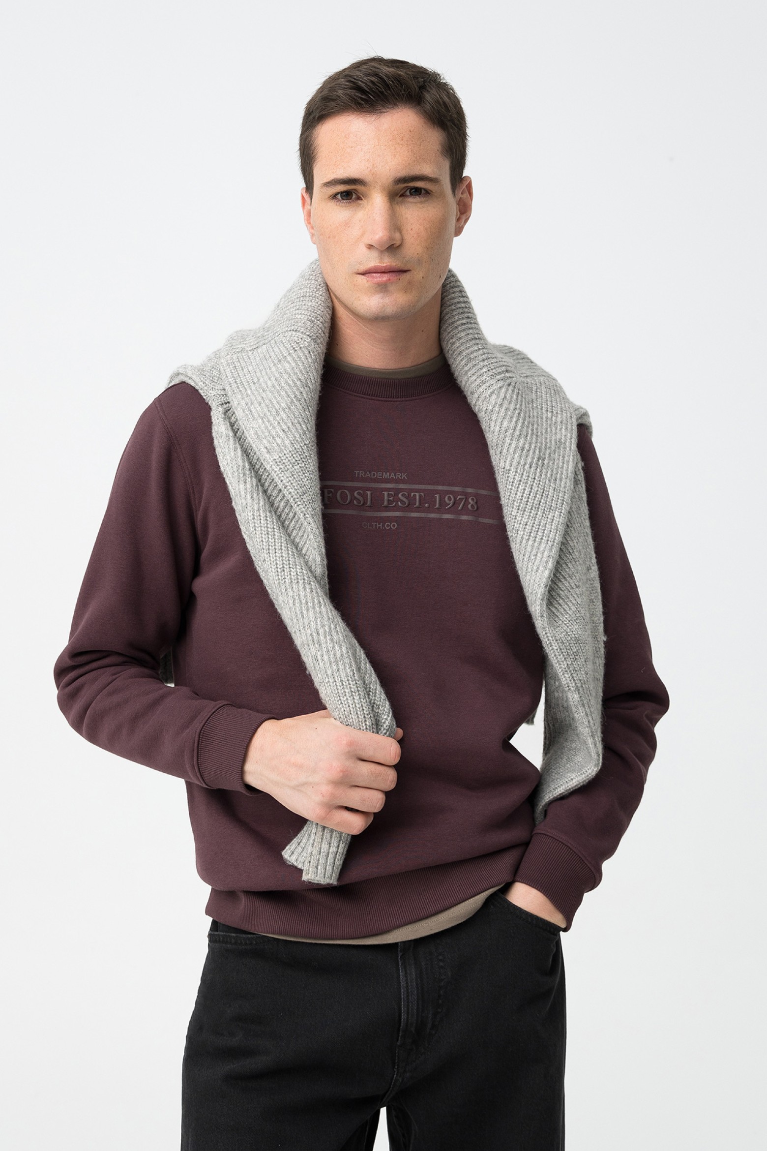 Sweatshirt Castanho Regular