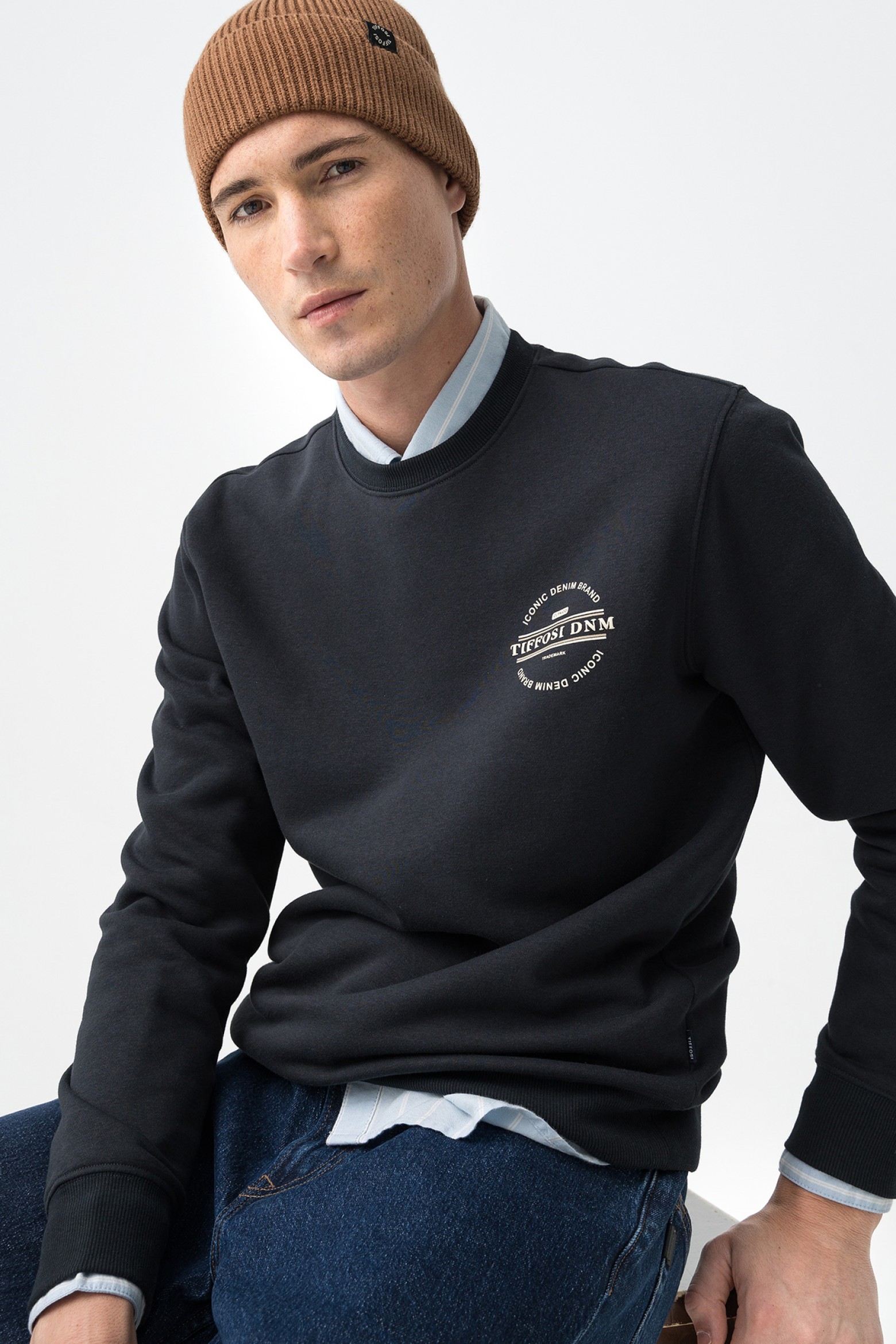 Sudadera azul marino oscuro