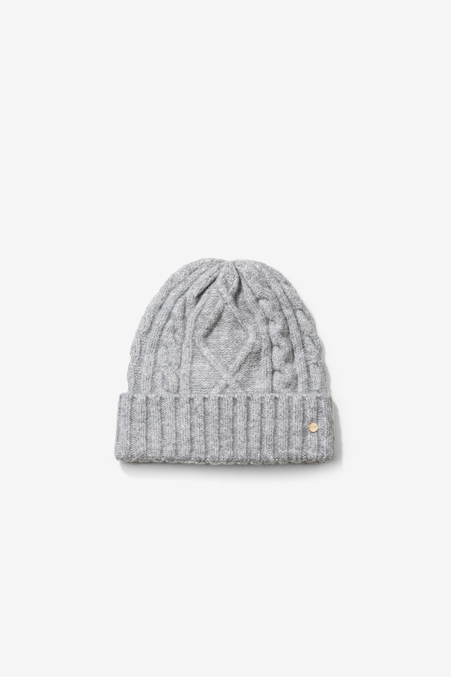 Smooth Hat with Braided Effect