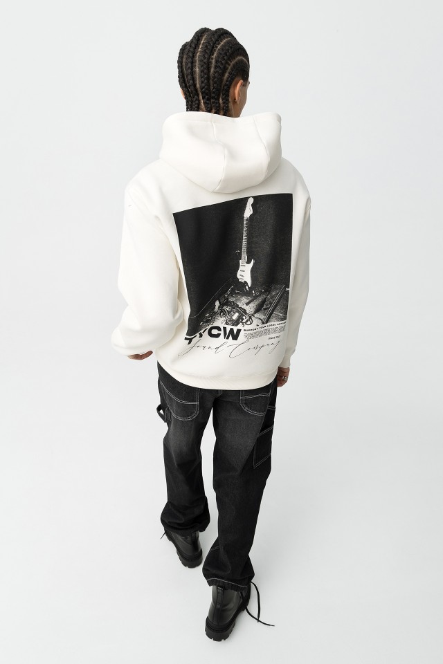 Hoodie Bege com Estampa