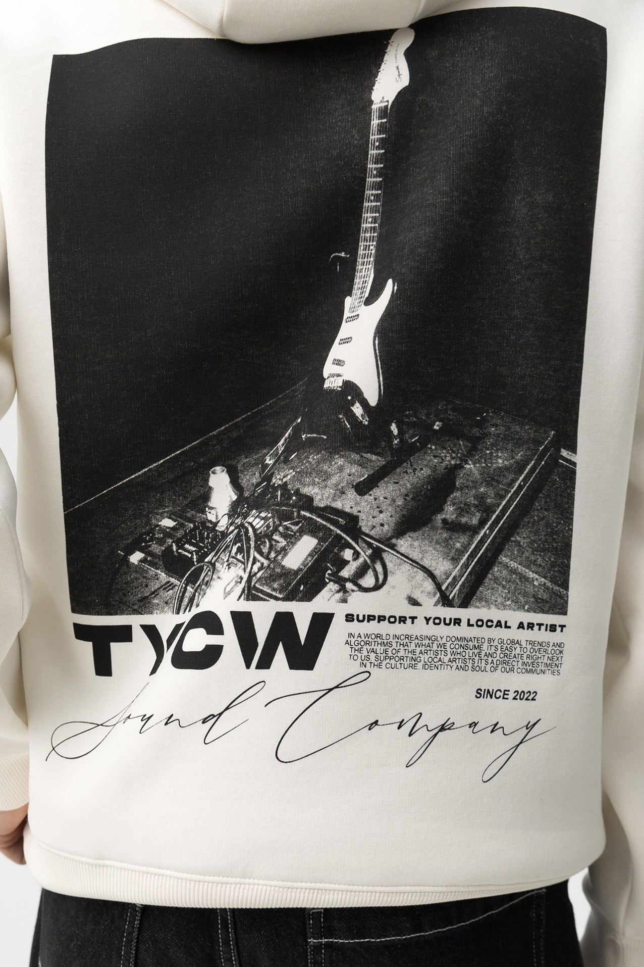 Hoodie Bege com Estampa