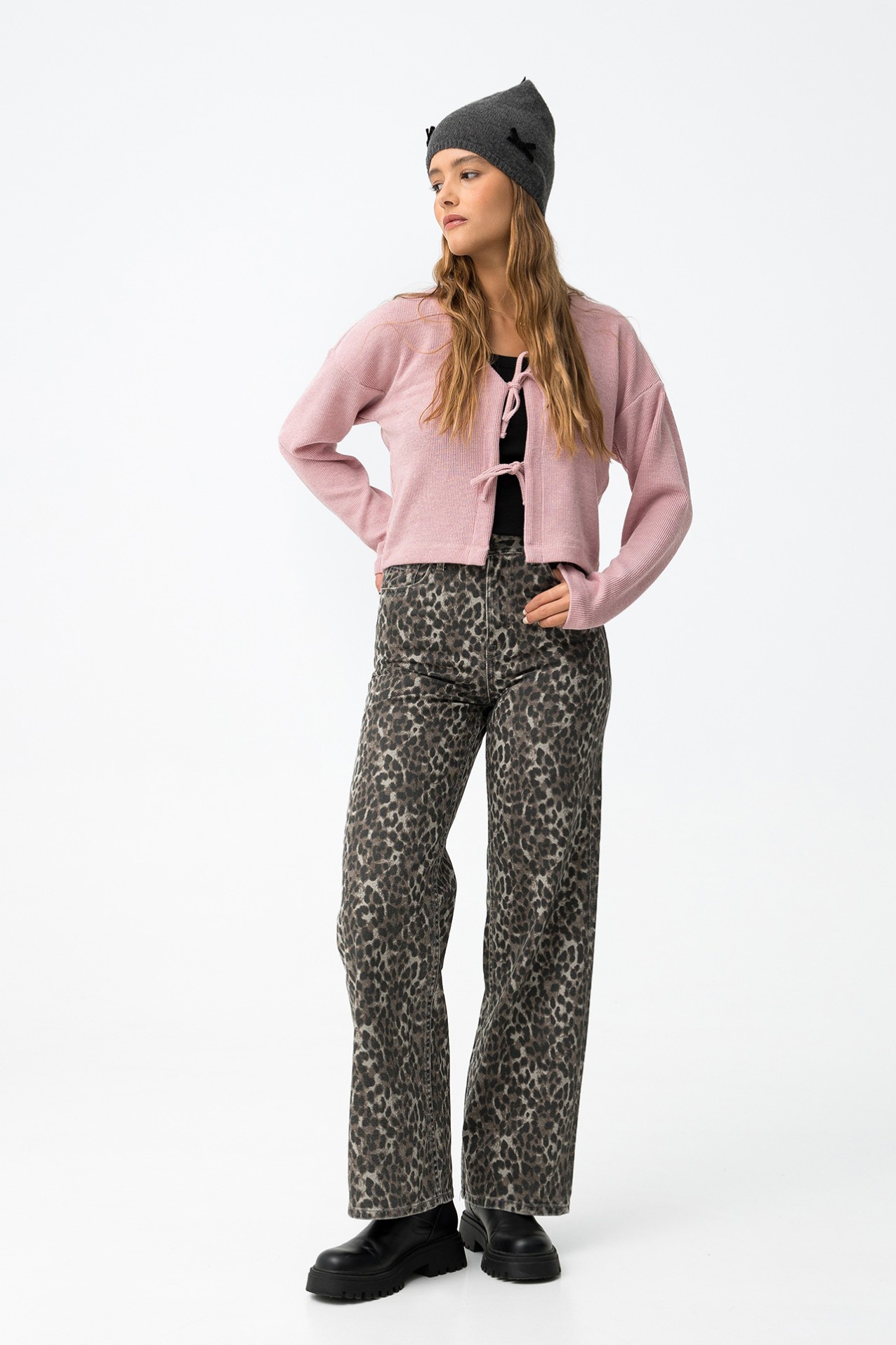 Casaco Rosa com Laos