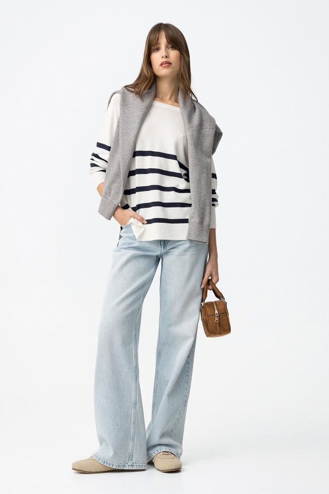 High-Waisted Wide Leg Jeans