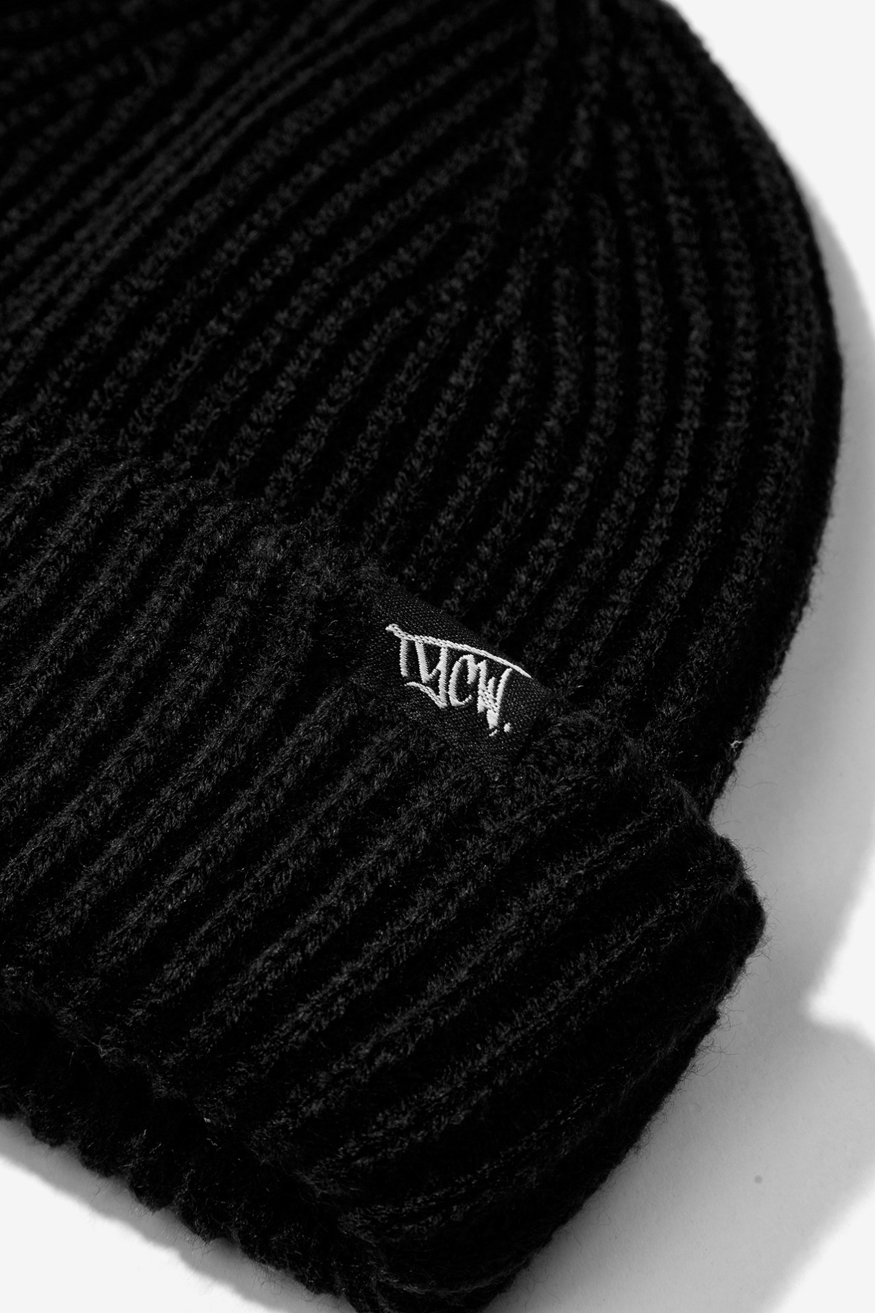 Men�s Black Beanie
