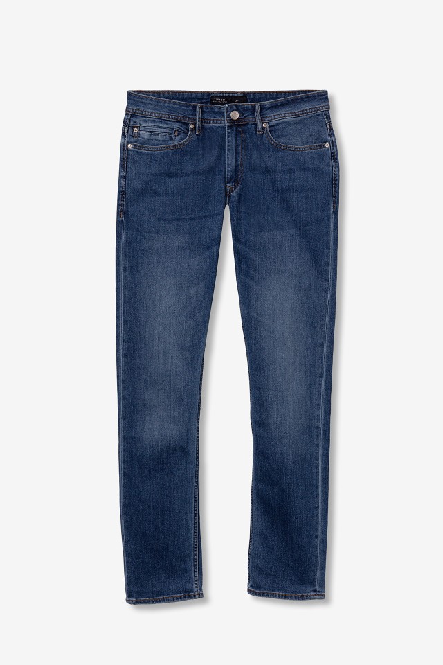 Leo Comfort Fit Jeans