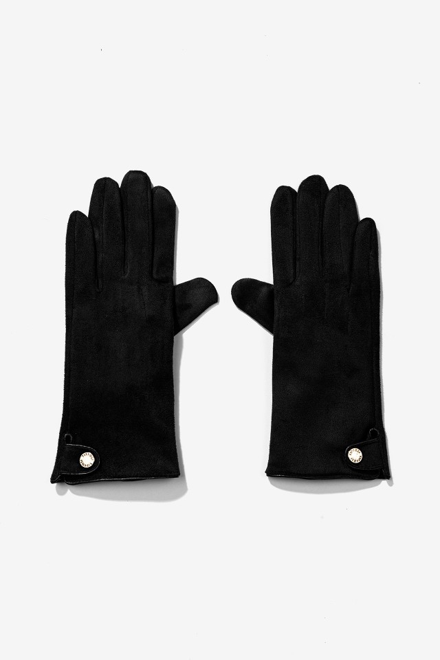 Guantes negros con botón