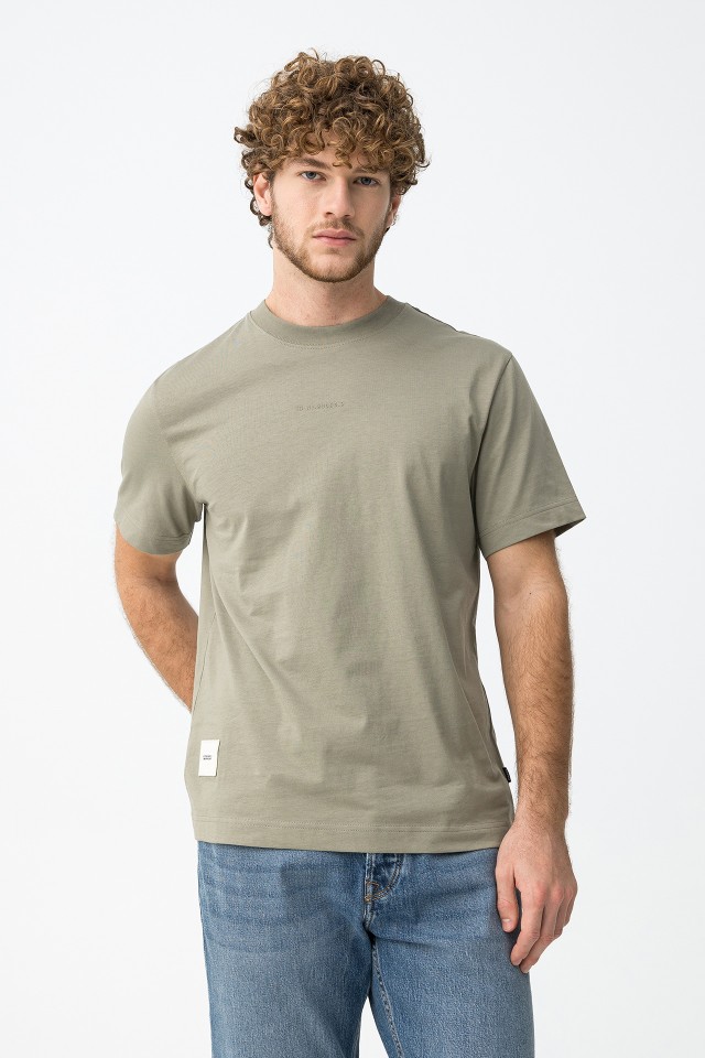 Camiseta verde corte regular