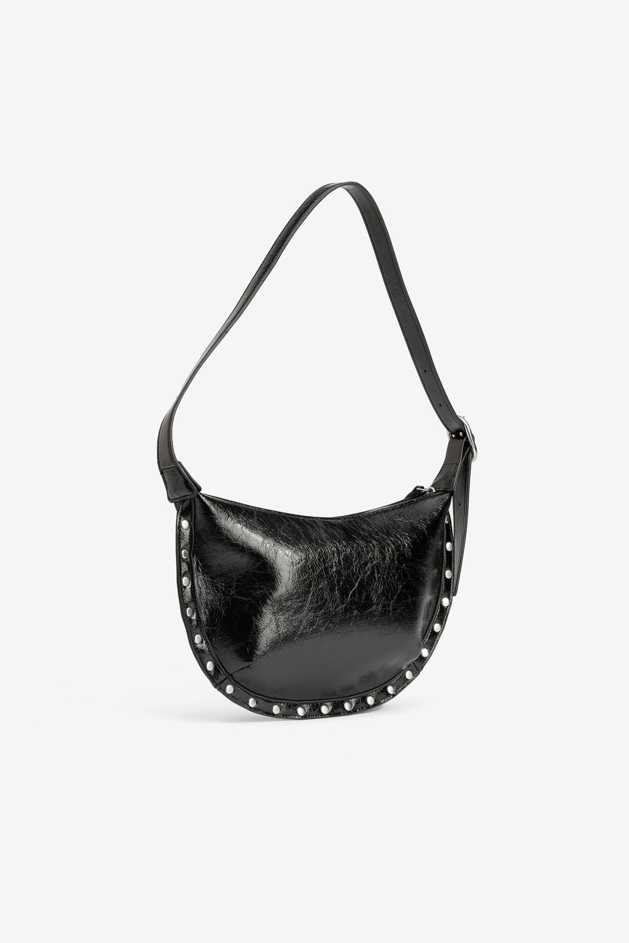Cartera negra con tachuelas