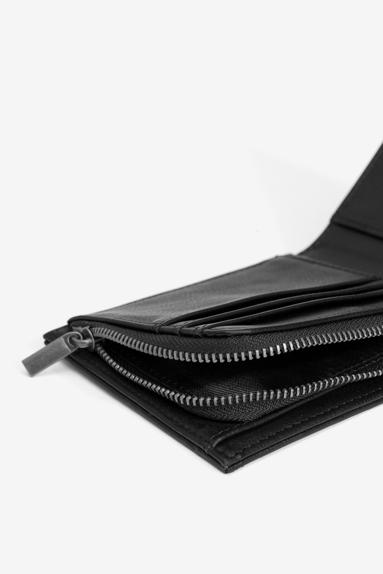 Black Compact Wallet