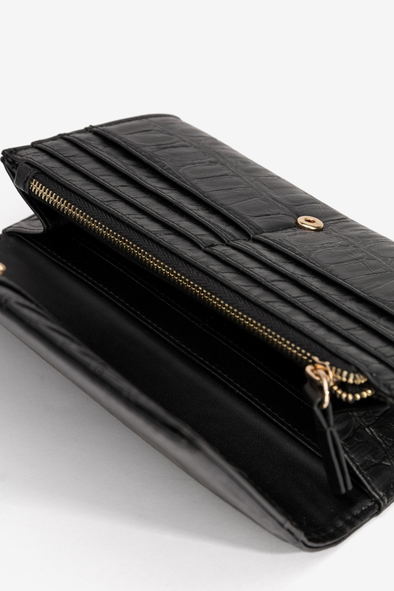 Black Croc-Texture Wallet
