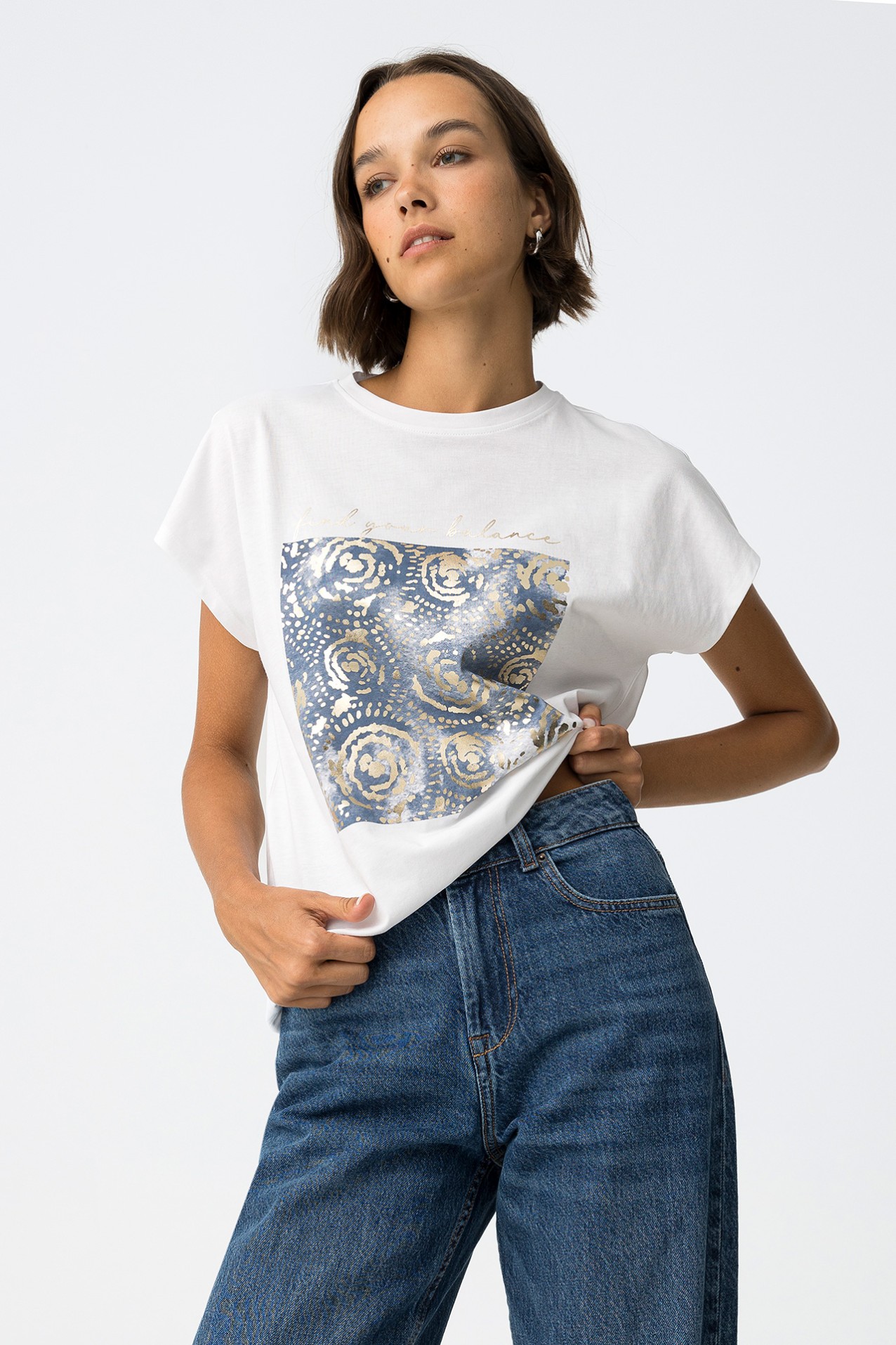 Camiseta con Estampado Metalizado