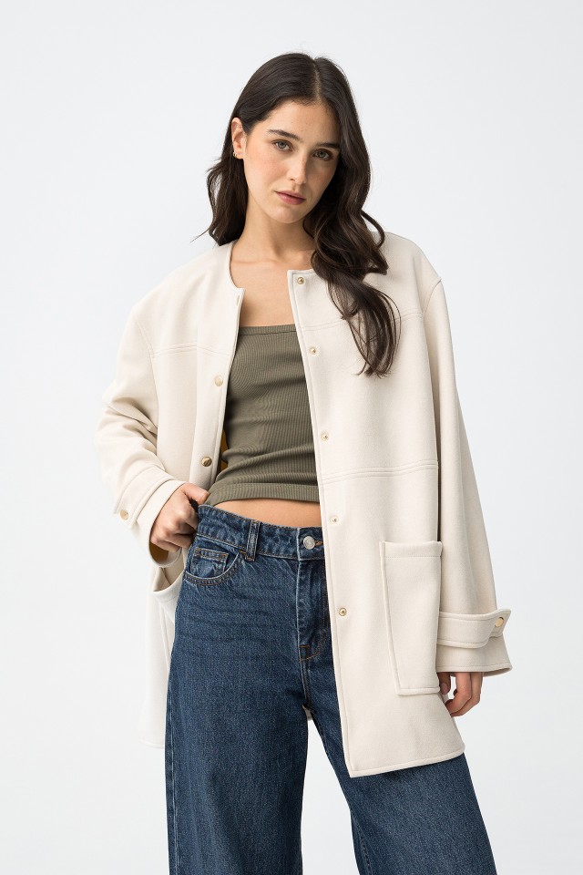 Chaqueta cruda relaxed fit