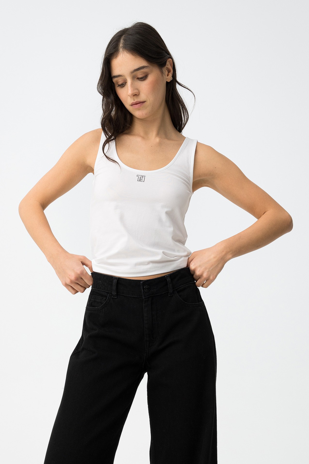 White Fitted Minimalist Top