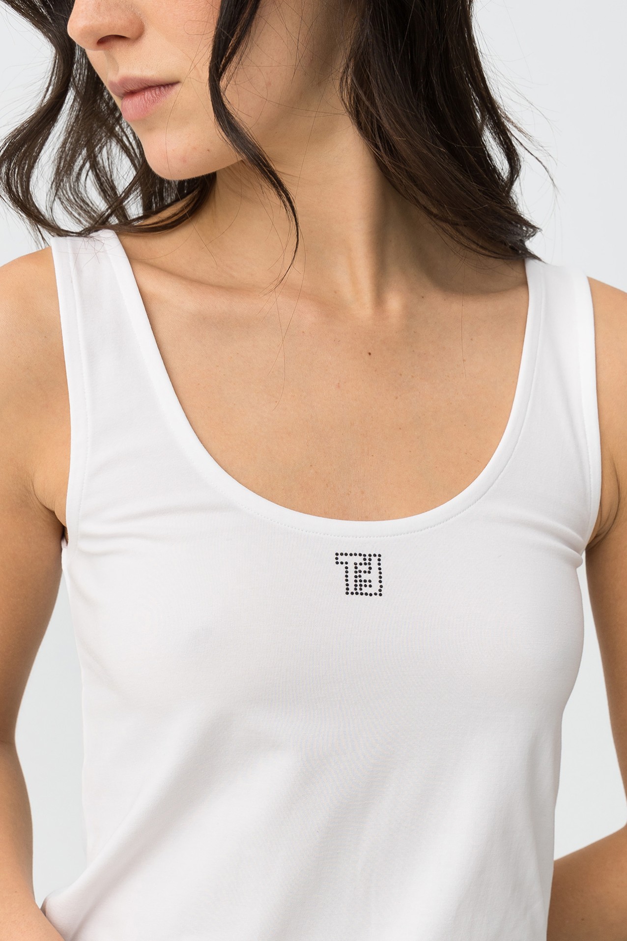 White Fitted Minimalist Top