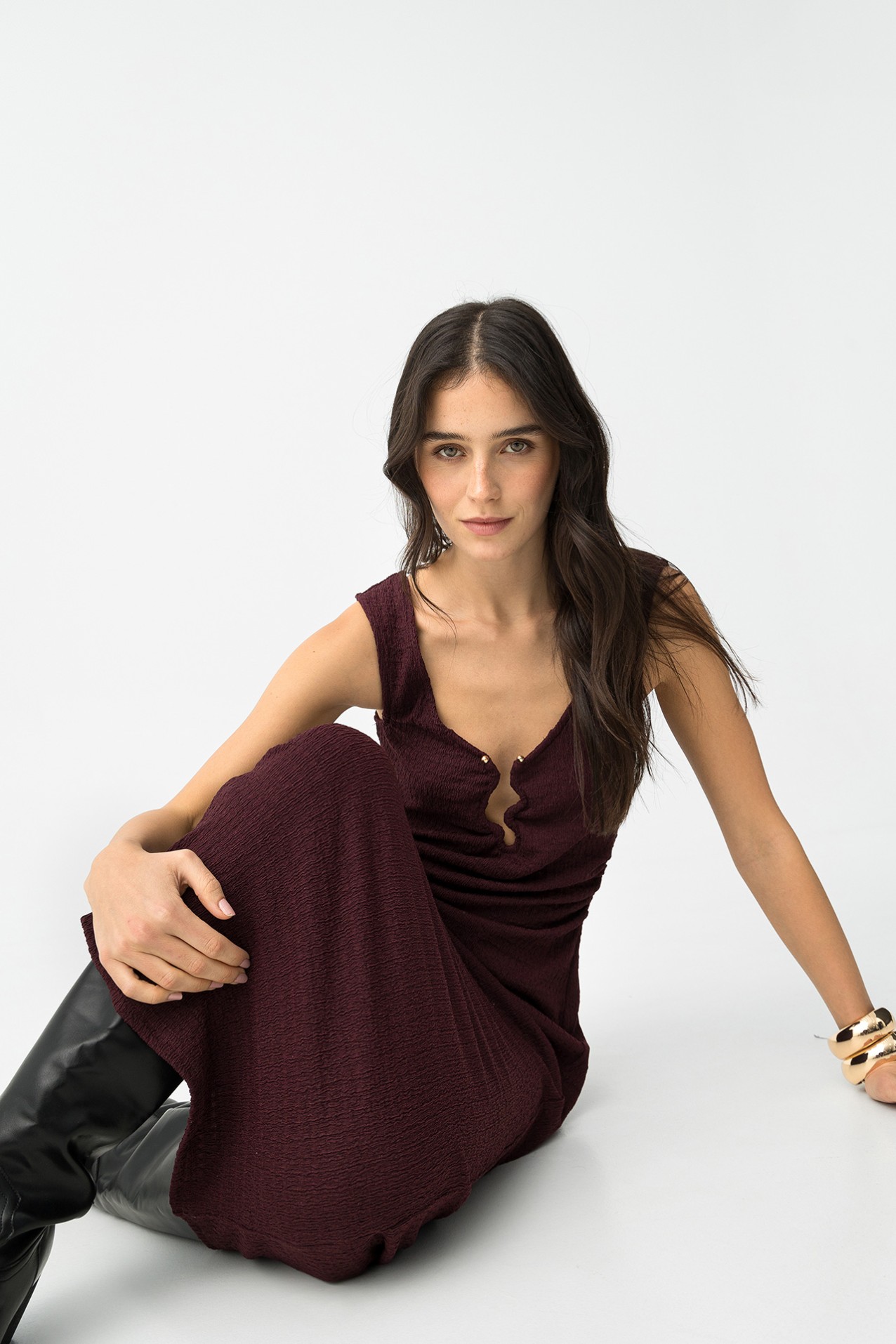 Elegant Maxi Burgundy Dress