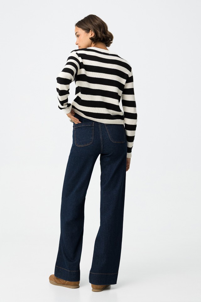 Olivia Comfort Straight Jeans Olivia Comfort Straight Jeans