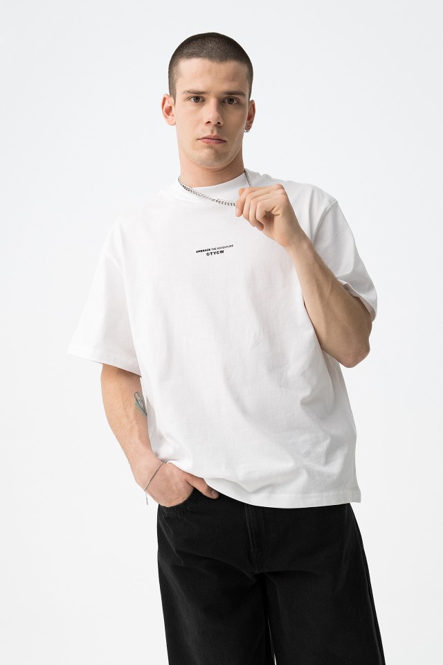 White Oversize Graphic T-shirt