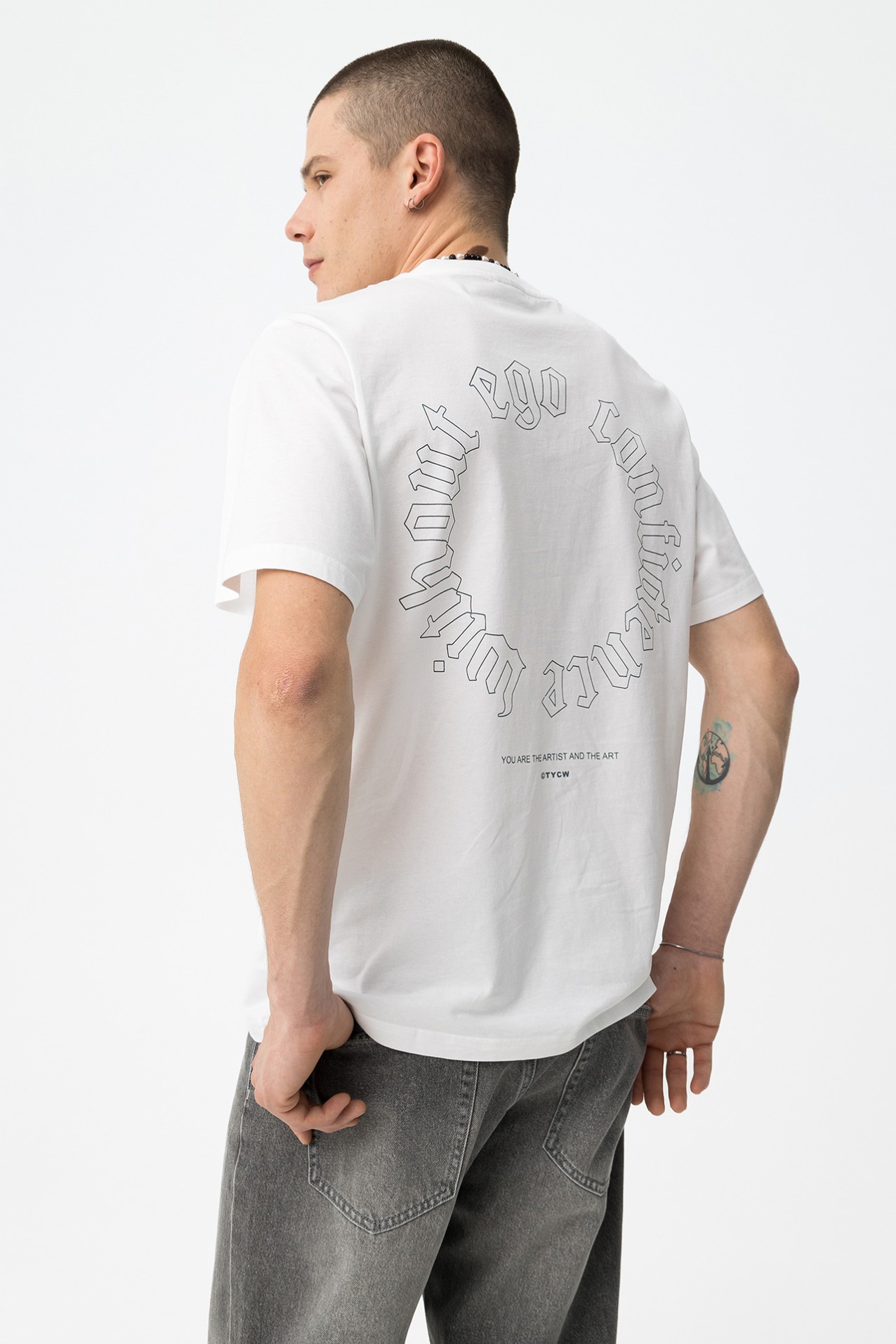 T-shirt Branca Casual