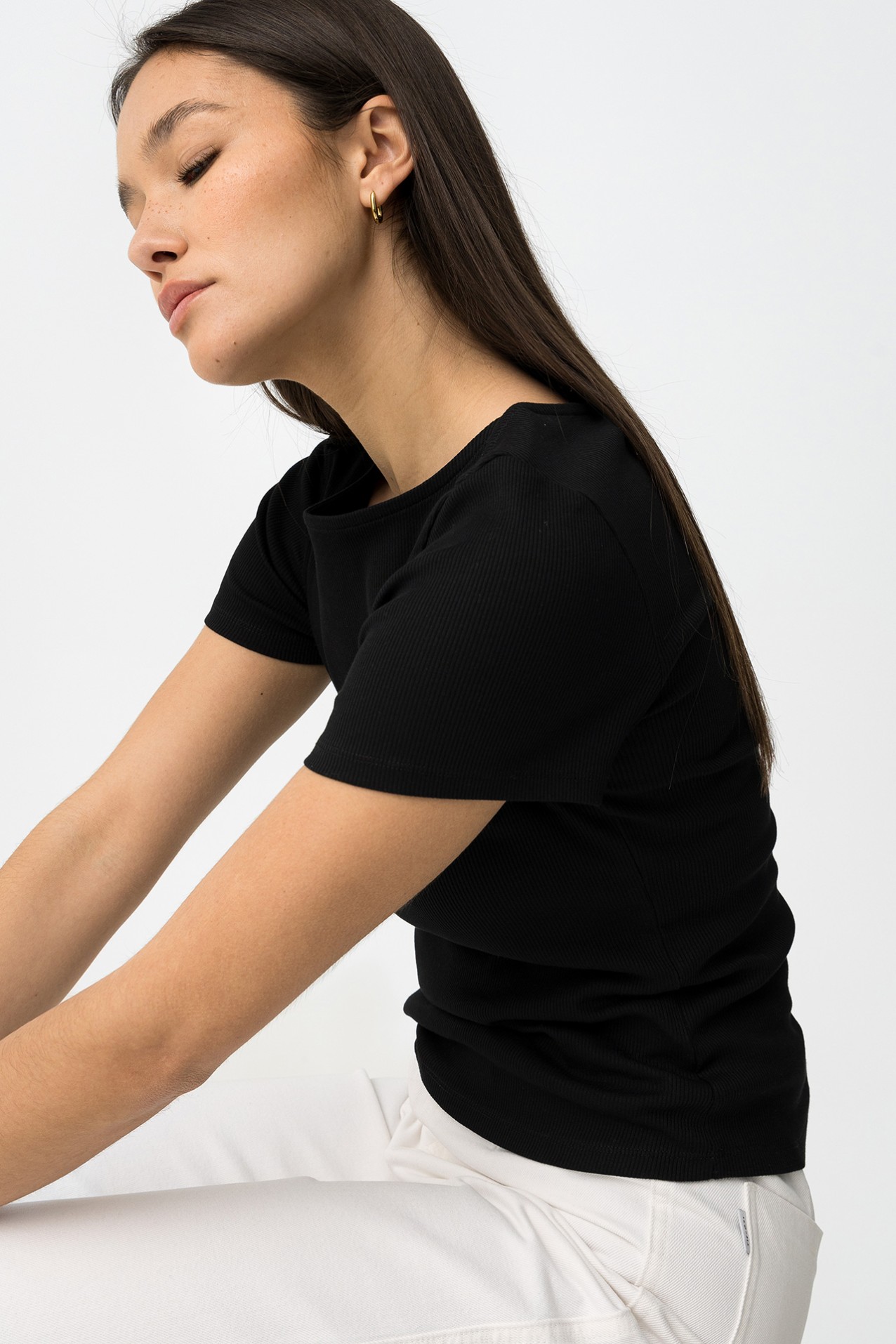 Camiseta negra slim manga corta