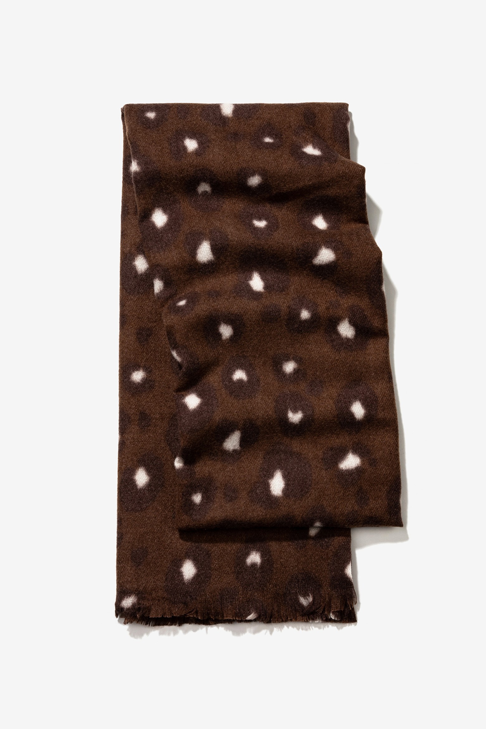 Pañuelo marrón estampado