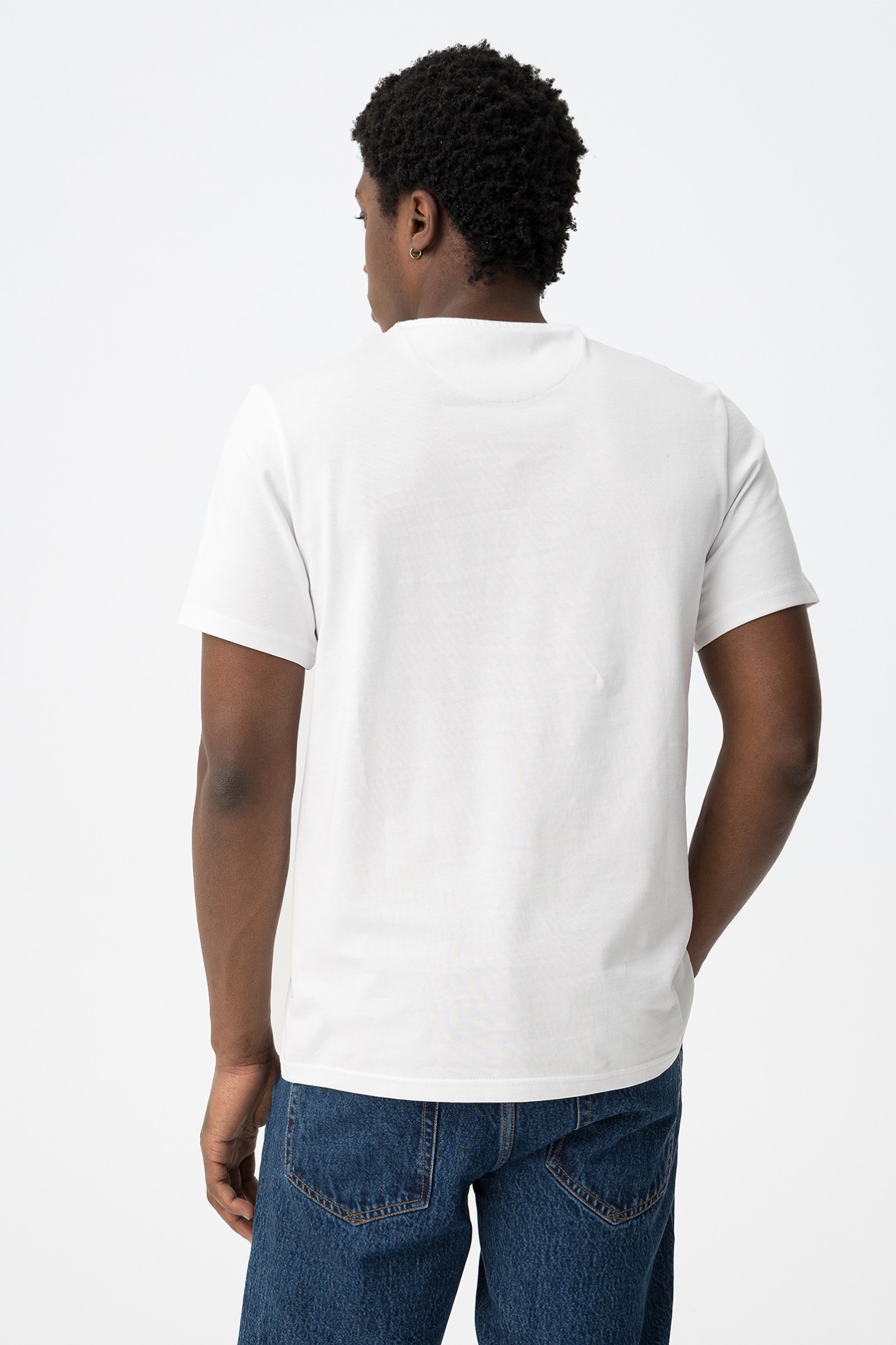 T-shirt Branca Manga Curta