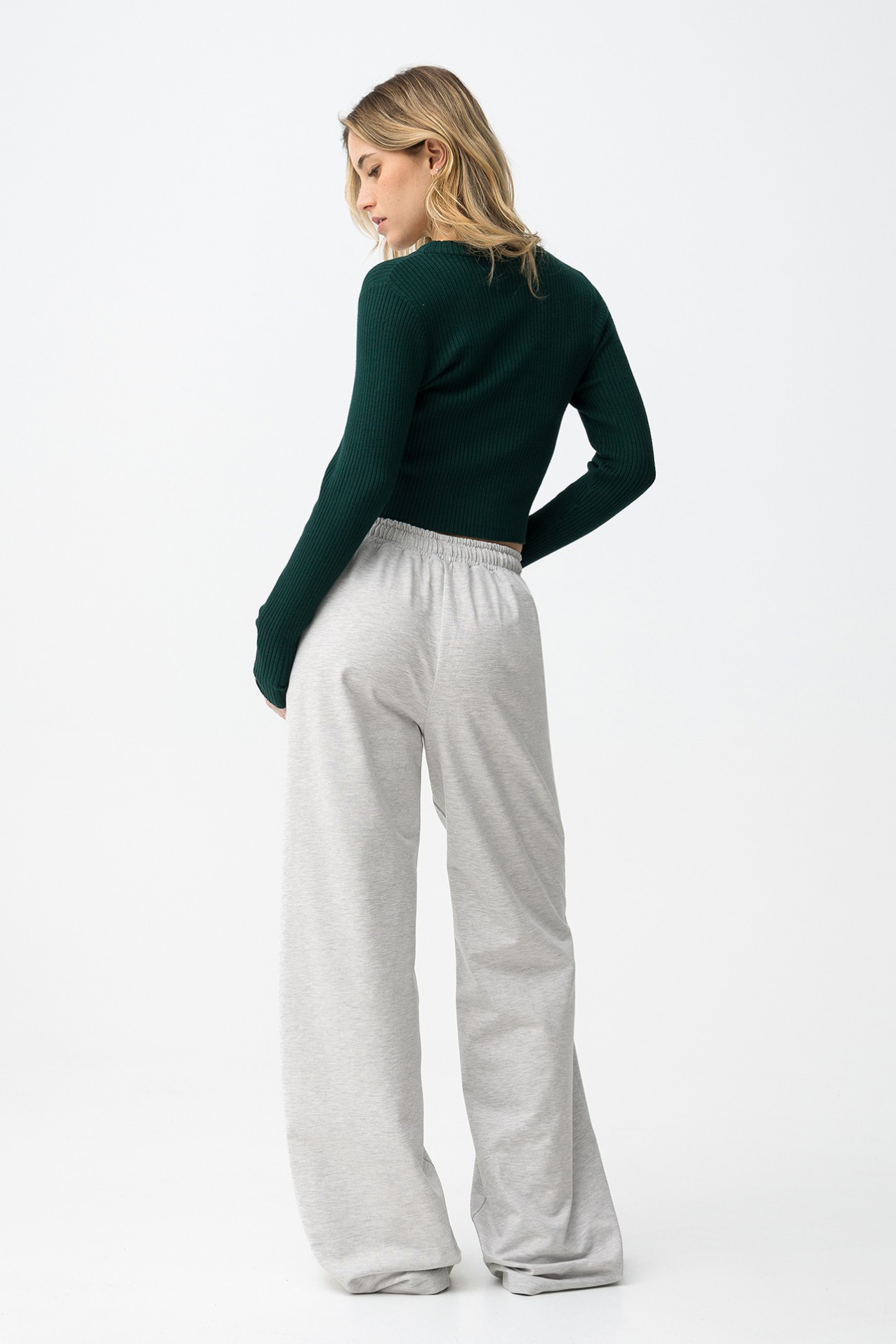 Pantalones anchos grises