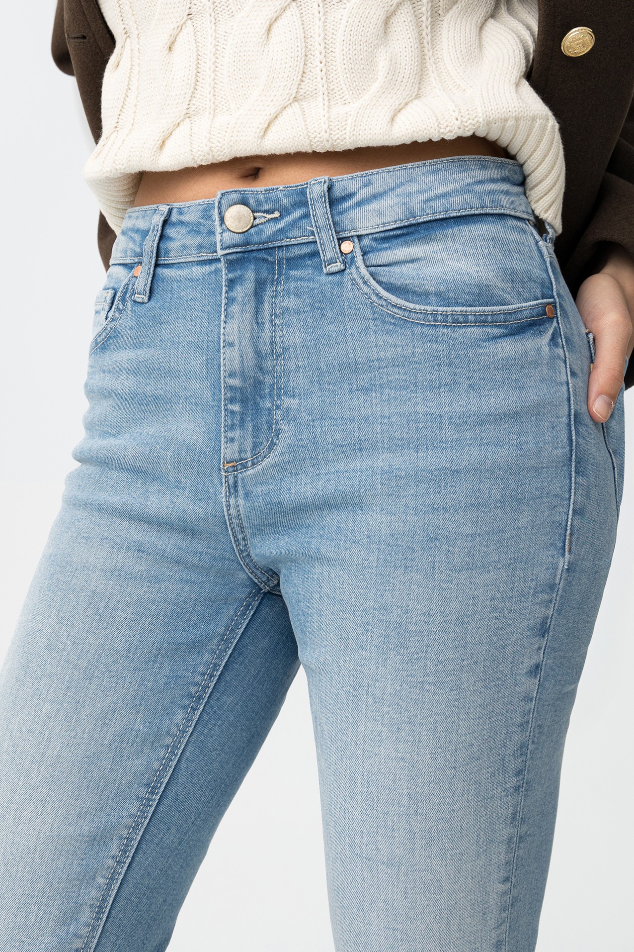 Light Blue Cropped Jeans