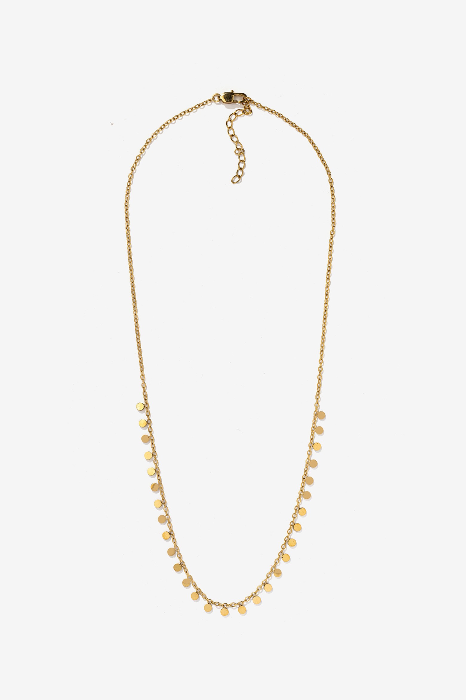 Colgante dorado con detalles